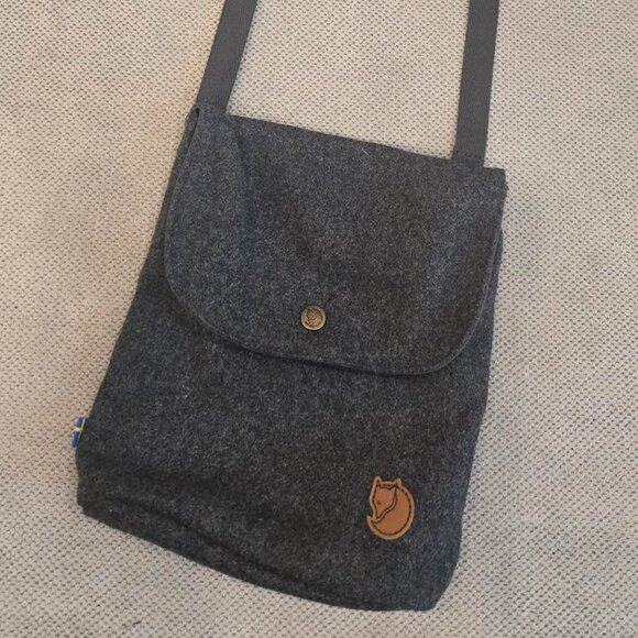 Fjallraven recycled wool Crossbody Bag - Picture 1 of 8